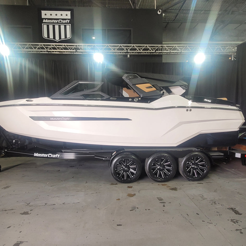 2027 MasterCraft X23