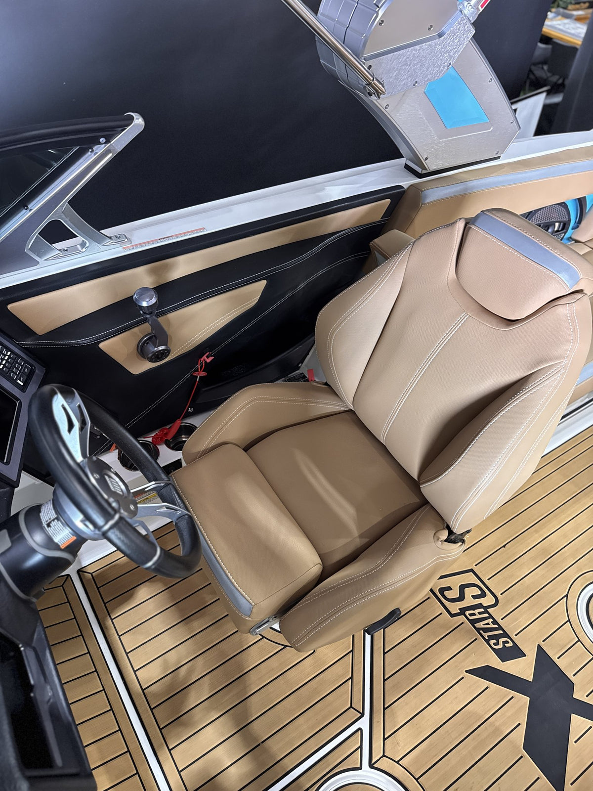 2023 MasterCraft X Star S pre-owned, driver seat