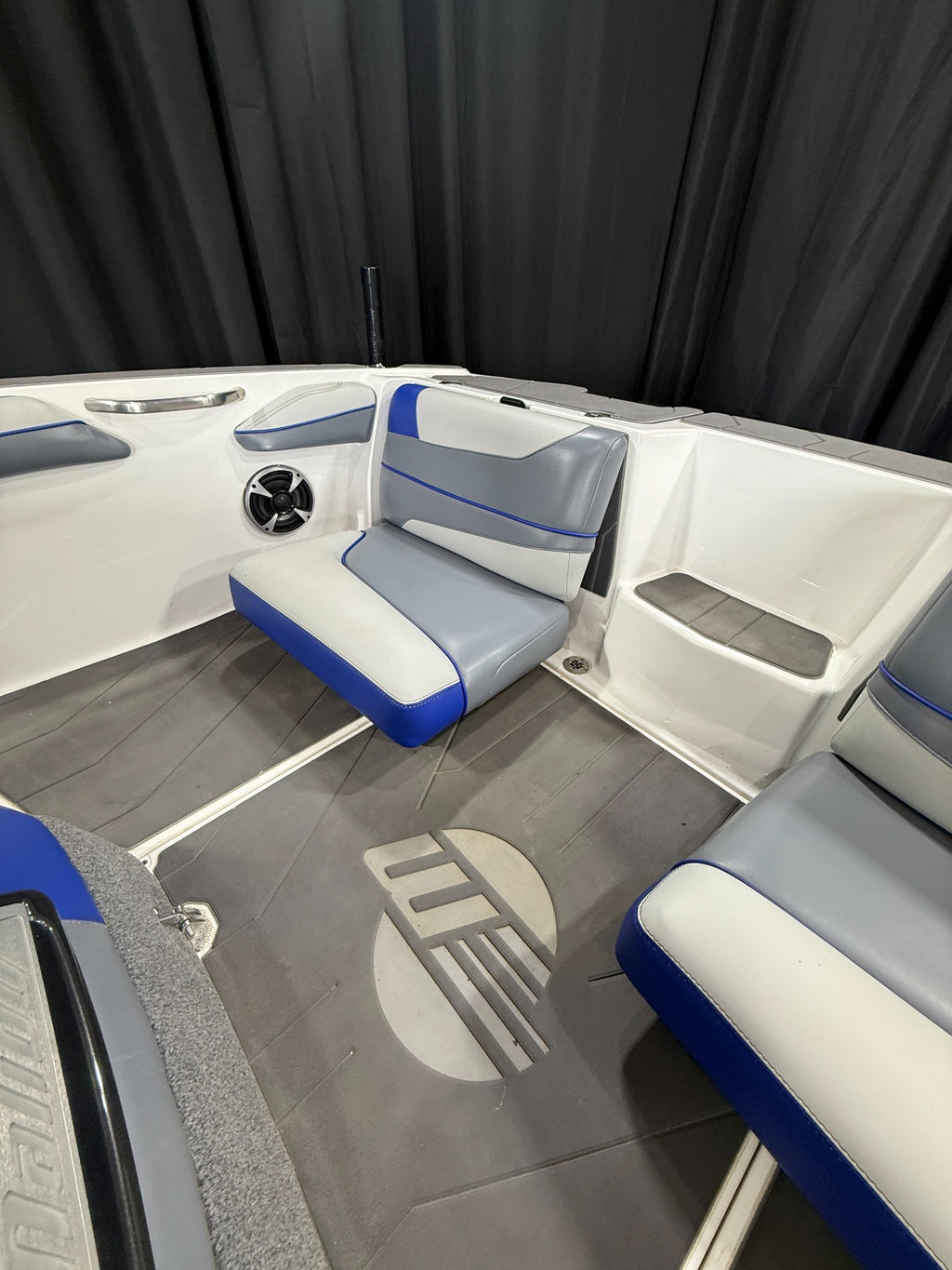 2021 Malibu TXI — rear seating