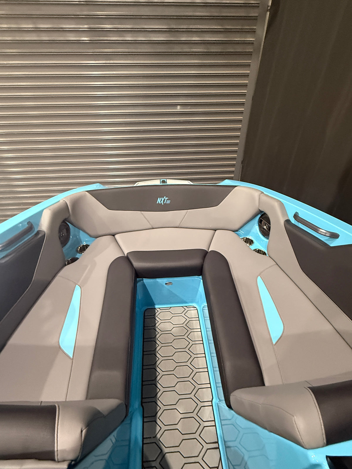2022 MasterCraft NXT22 blue – photo 13