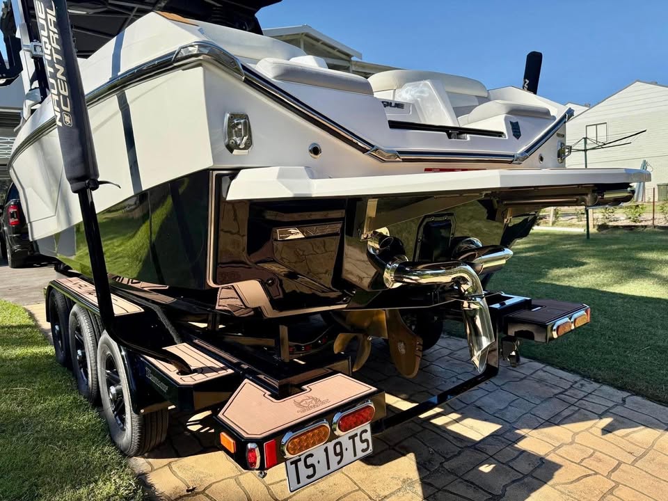 2023 Nautiqe G25 | Premium Pre-Owned