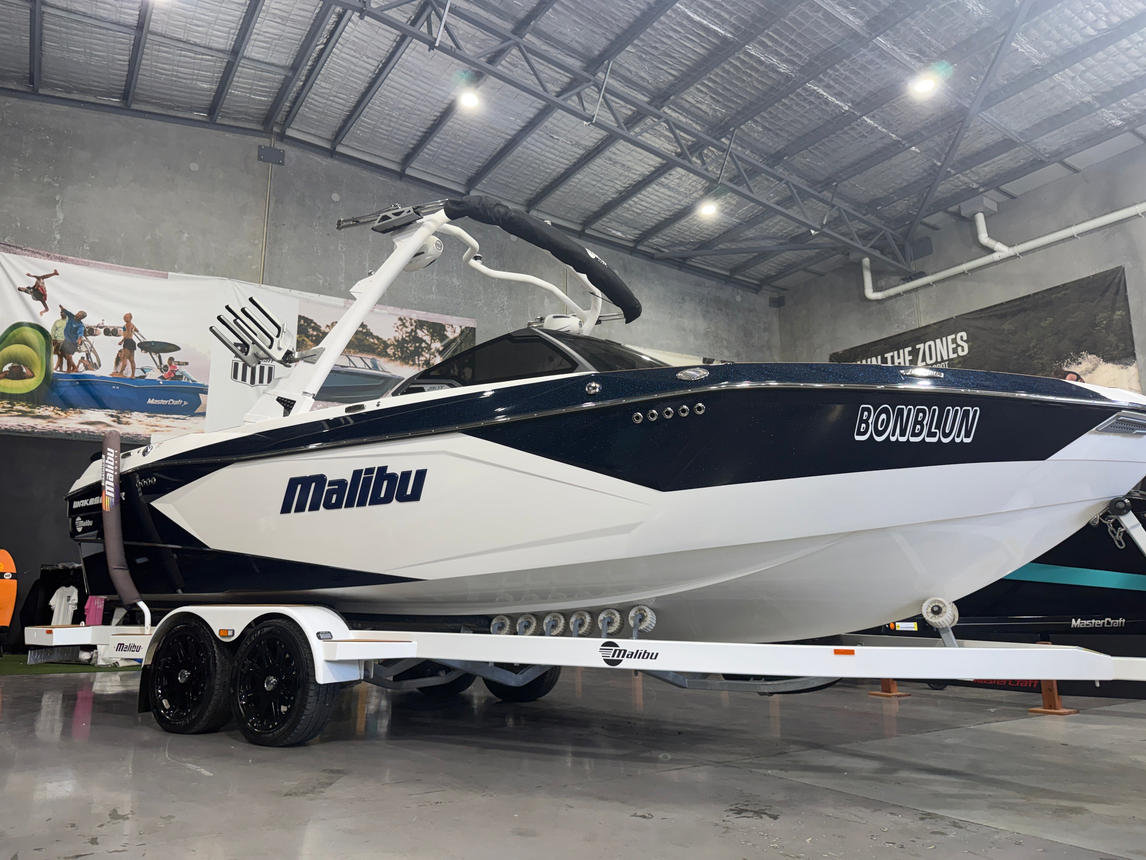 2024 Malibu Wakesetter 23 LSV | Premium Pre-Owned
