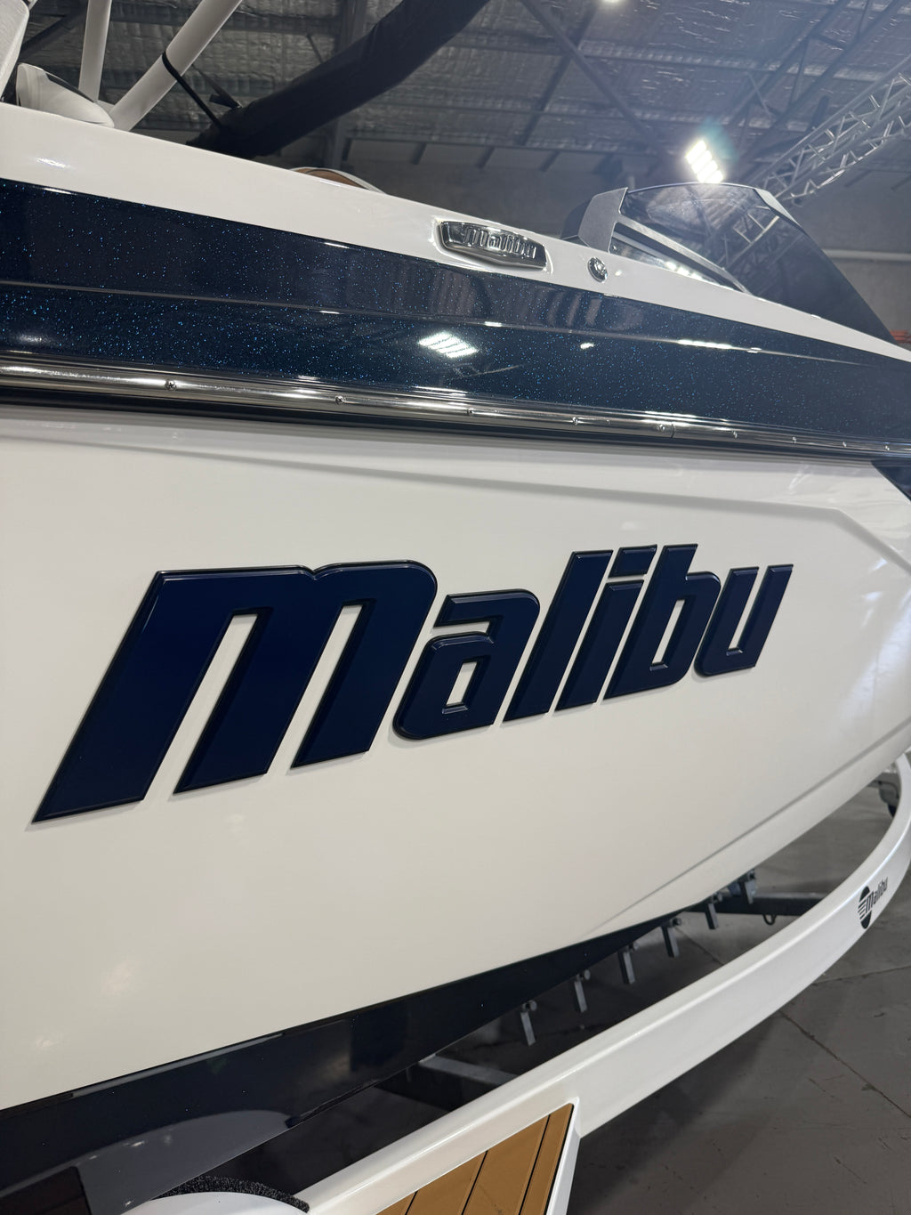 2024 Malibu Wakesetter 23 LSV | Premium Pre-Owned