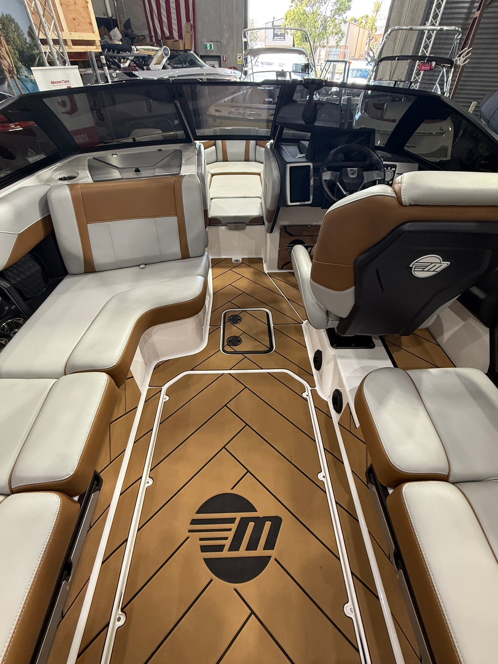 2024 Malibu Wakesetter 23 LSV | Premium Pre-Owned