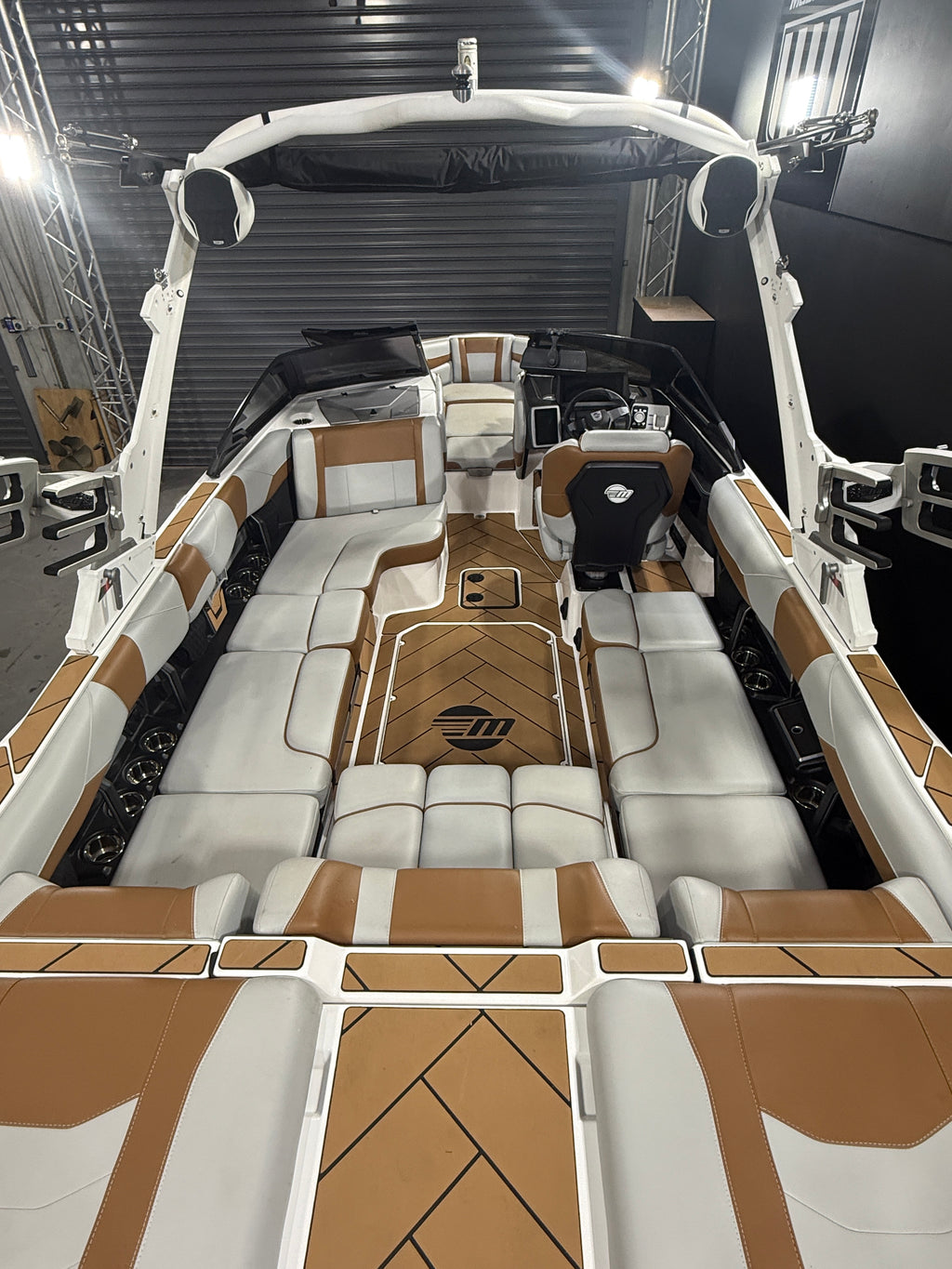 2024 Malibu Wakesetter 23 LSV | Premium Pre-Owned