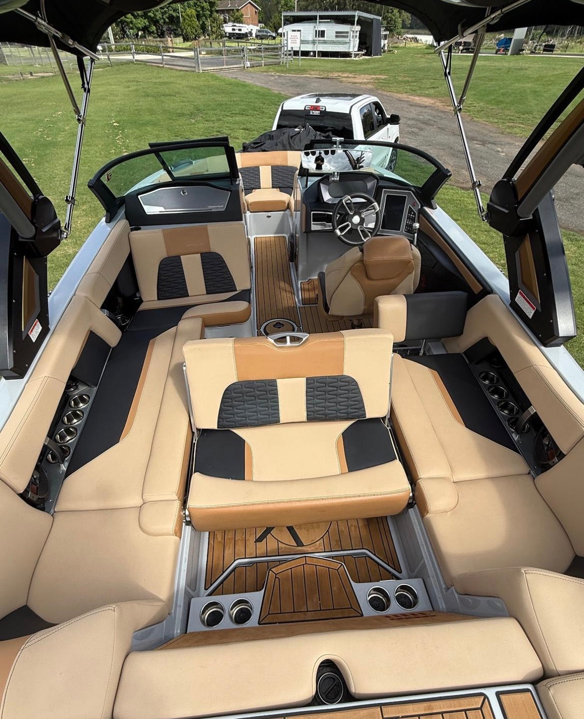 2022 MasterCraft X22 | Premium Pre-Owned