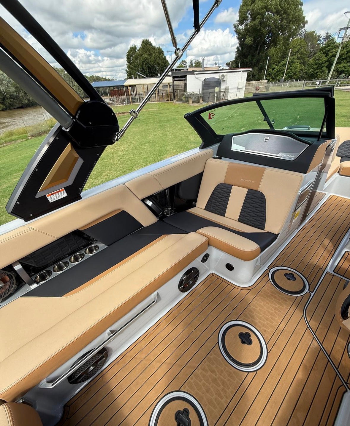 2022 MasterCraft X22 | Premium Pre-Owned