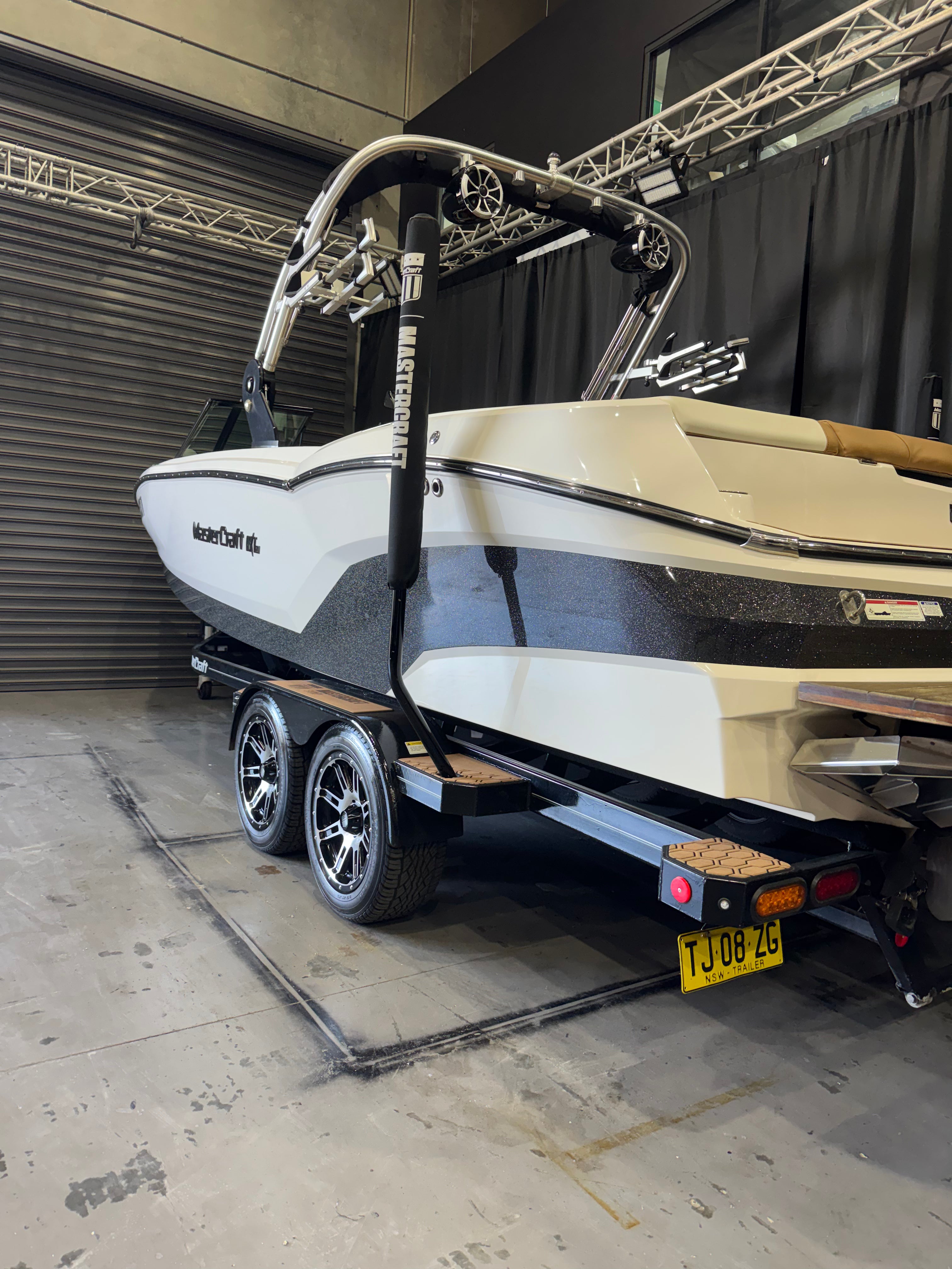 2021 MASTERCRAFT NXT24  | Premium Pre-Owned