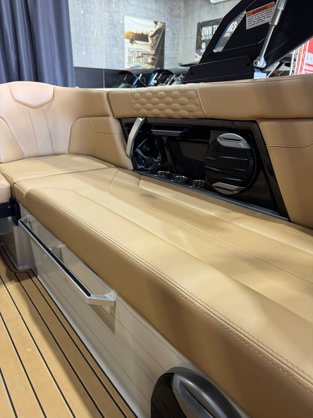 2026 MasterCraft XT22T | Premium Pre-Owned
