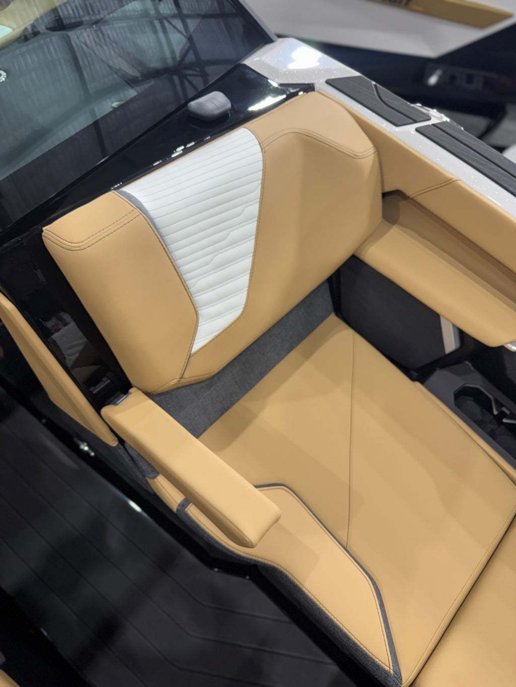 MasterCraft 2027 X23-10