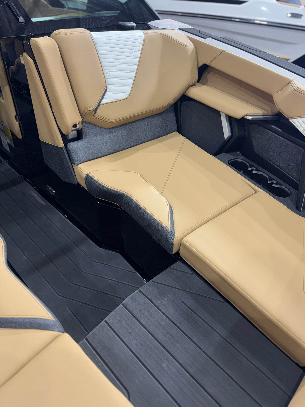 MasterCraft 2027 X23-13