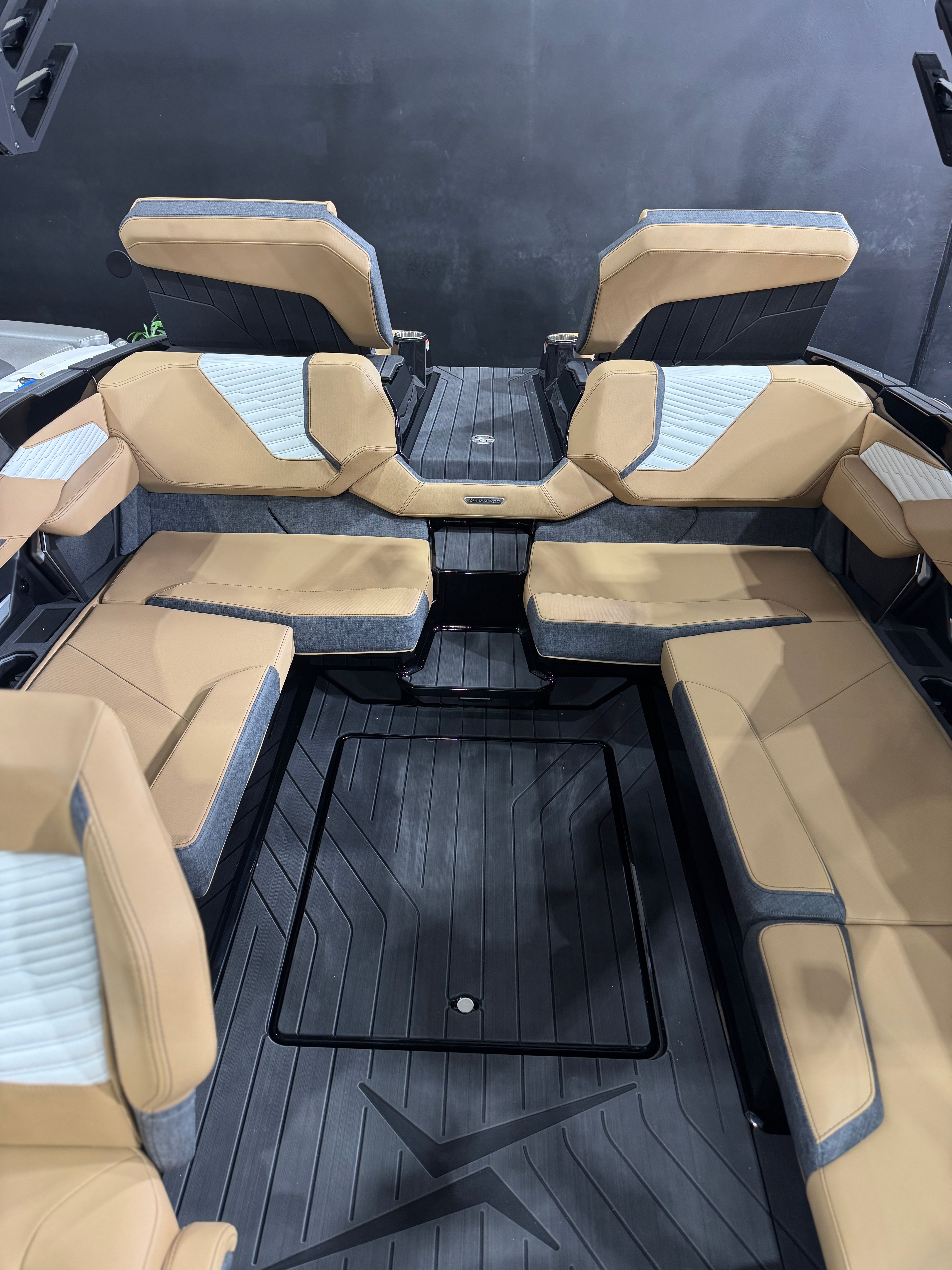 MasterCraft 2027 X23-15